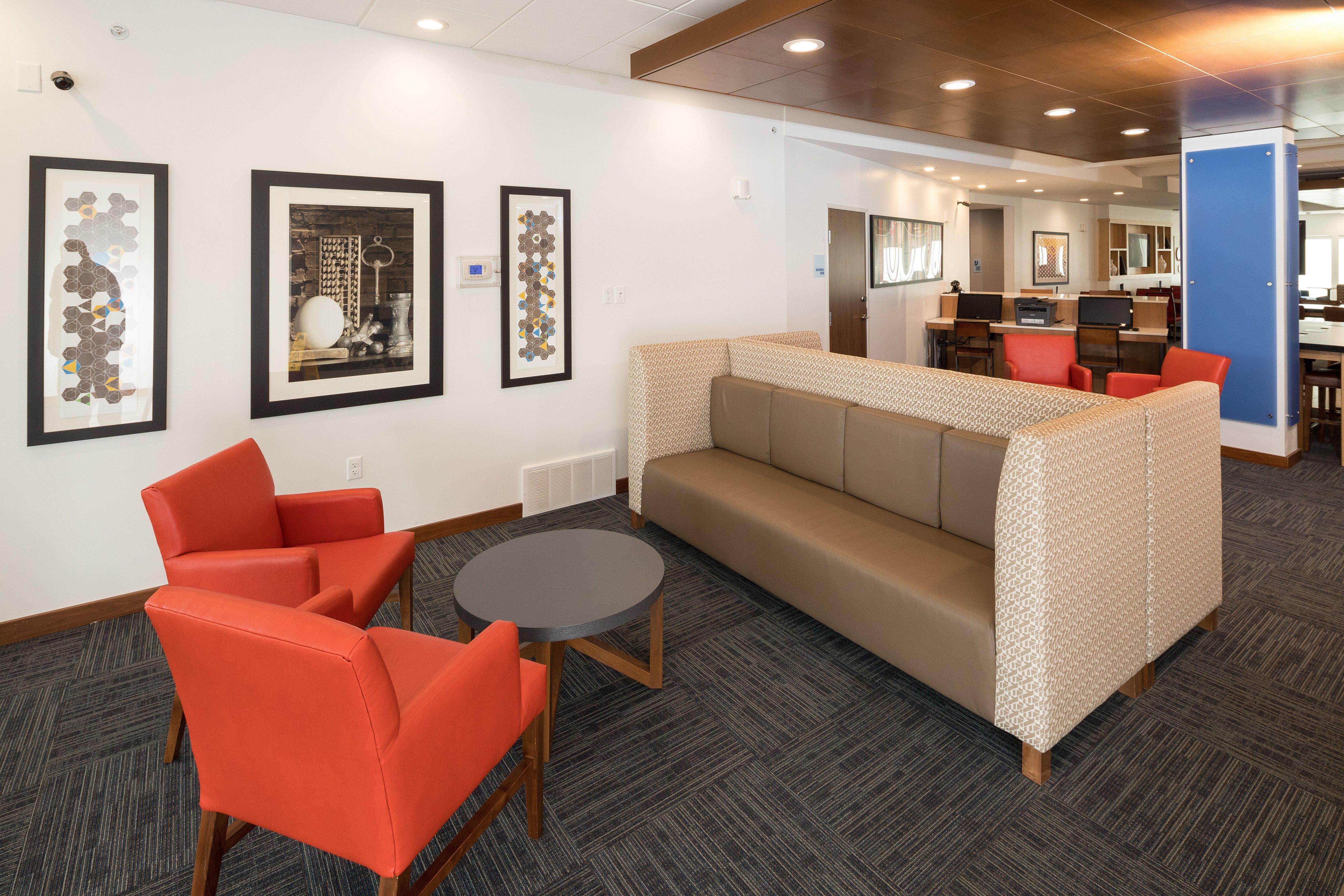 Holiday Inn Express Hotel & Suites Bay City By Ihg Exterior foto